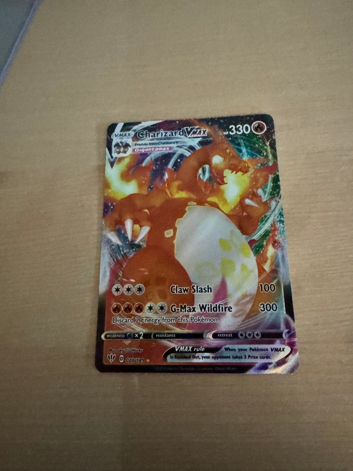Charizard Vmax, Ophalen, Zo goed als nieuw