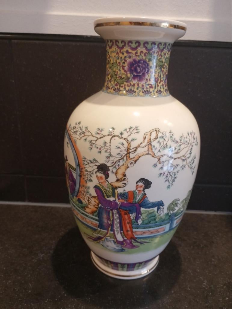 ANTIEKE CHINESE VAAS HOOG 27,5 NU 30€ ZIE FOTO,S., Ophalen of Verzenden