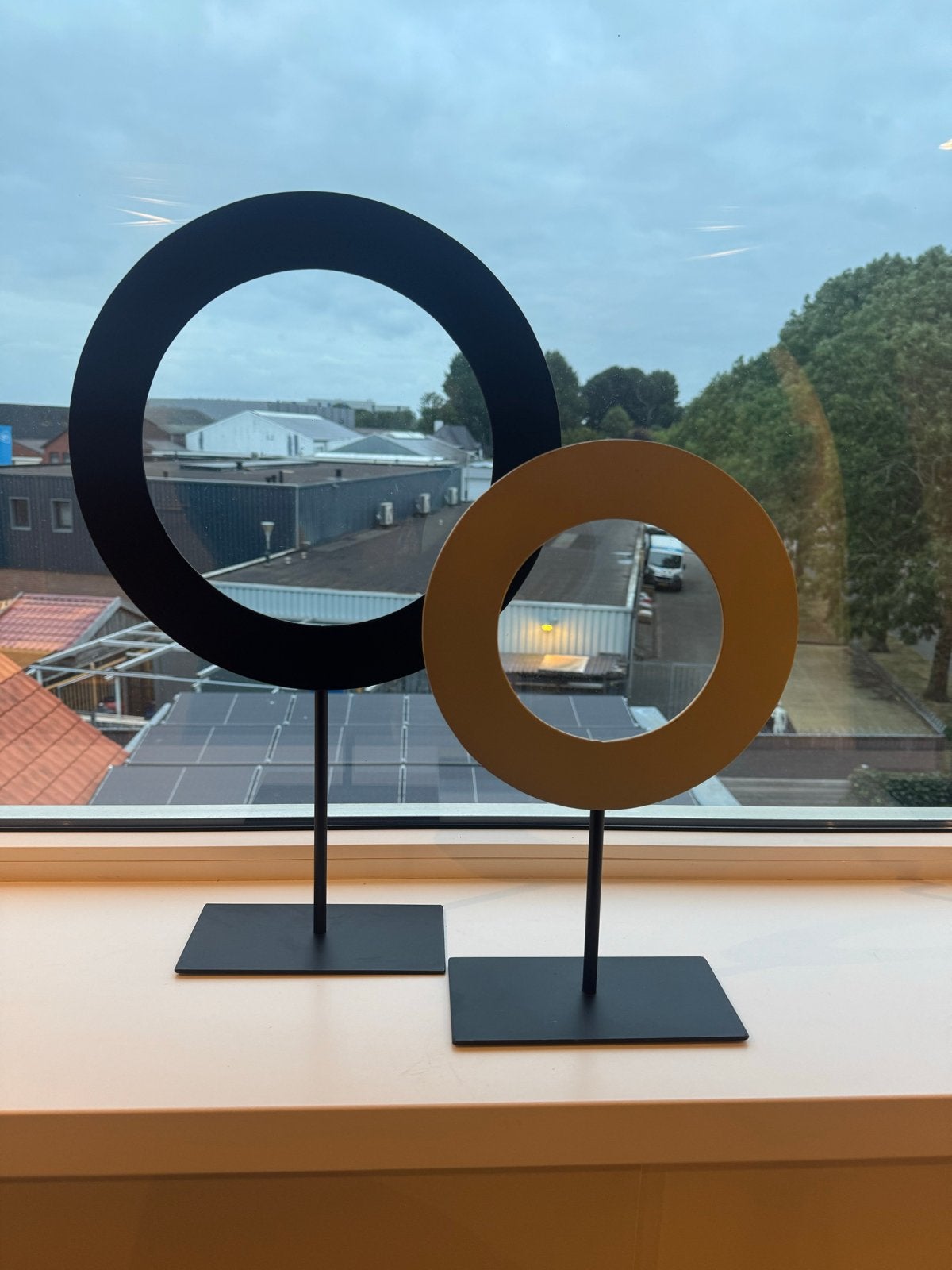 Decoratieve ornamenten goudkleurig en zwart, Huis en Inrichting, Woonaccessoires | Overige, Ophalen, Zo goed als nieuw, Goud, Modern
