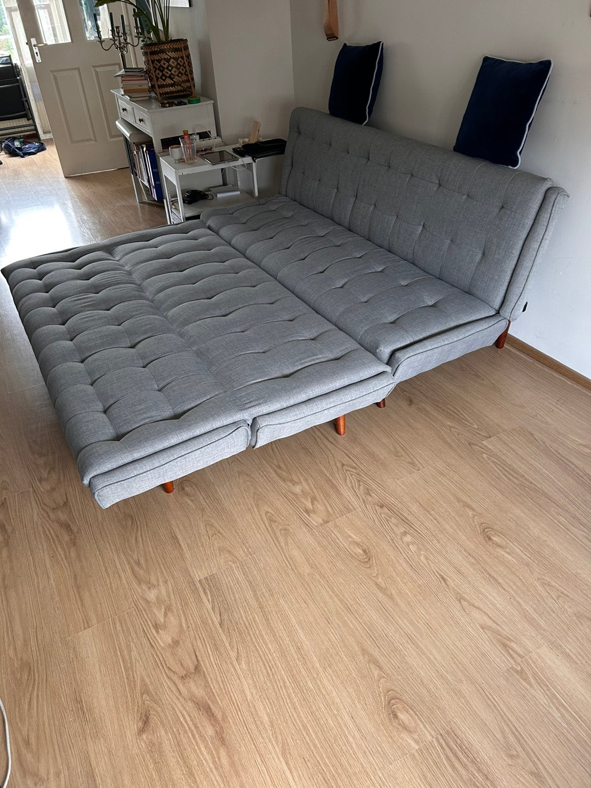 2 identieke grijze slaapbanken, Ophalen, Tweepersoons, 200 cm, Grijs