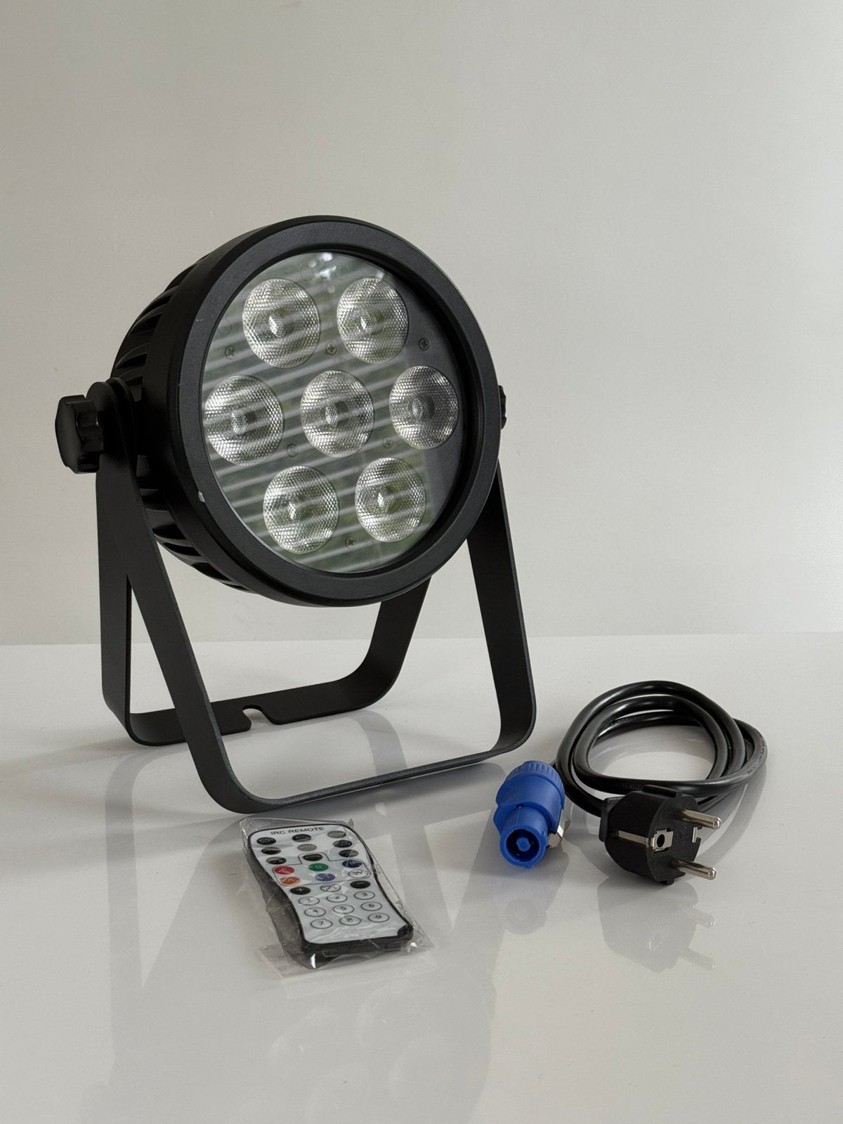 4x Eurolite LED 7C-7 RGBWAUV LED Par Nieuw in doos, Muziek en Instrumenten, Licht en Laser, Ophalen of Verzenden, Nieuw, Licht