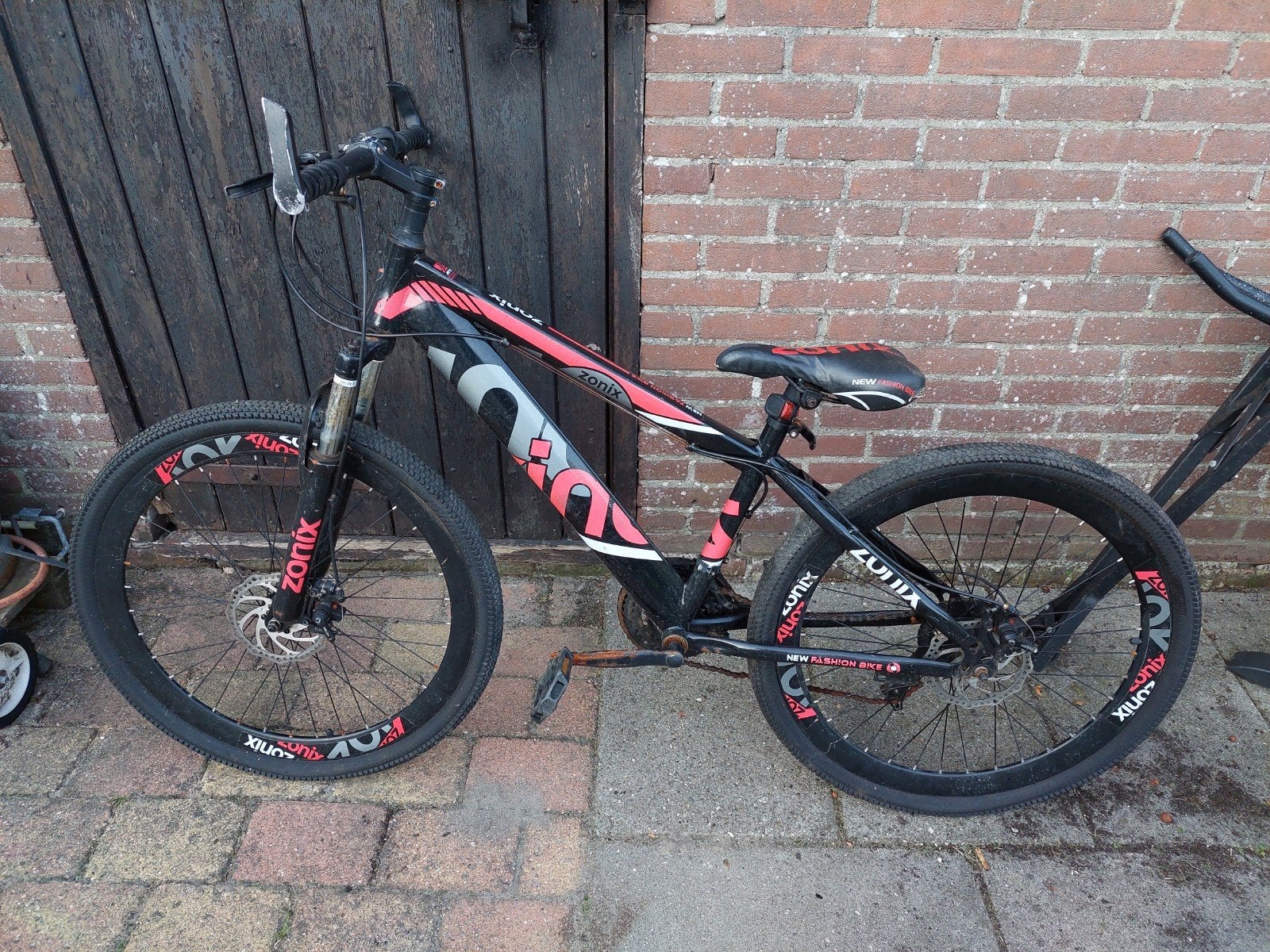 Zonix mountainbike / BMX 26 inch - opknapper met wat roest, Minder dan 45 cm, Ophalen, Gebruikt, Overige merken