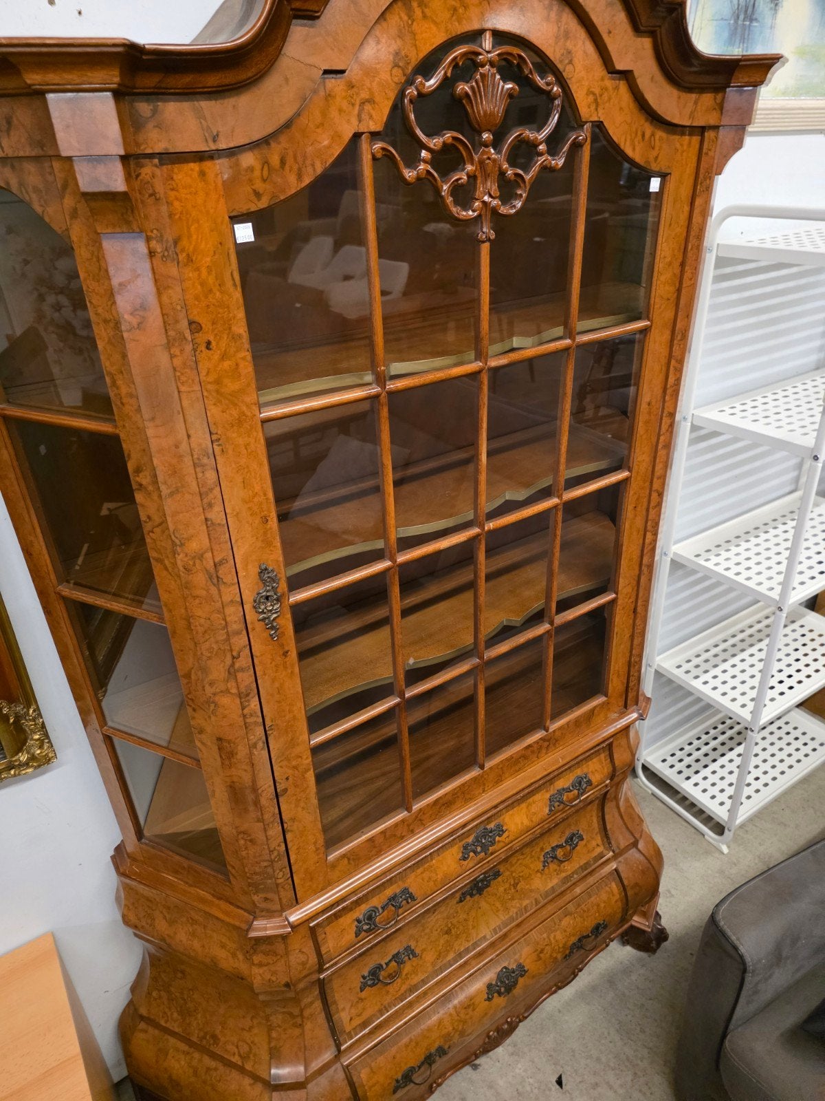 Vitrinekast met kuif, Ophalen, ., 50 tot 100 cm, Minder dan 100 cm