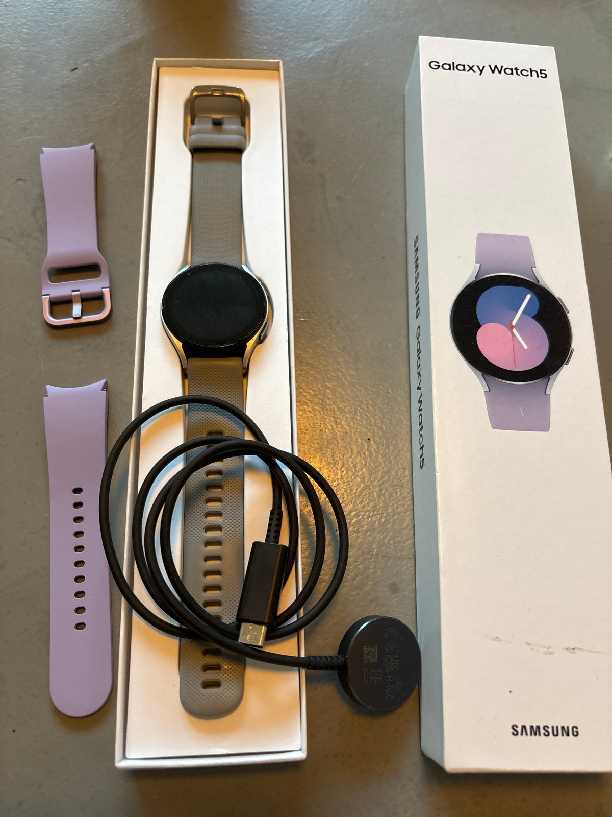 Samsung Galaxy Watch5 zilver, Sieraden, Tassen en Uiterlijk, Smartwatches, Hartslag, Ophalen of Verzenden, Zo goed als nieuw, Waterdicht