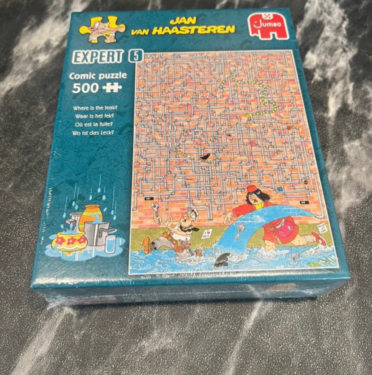 Nieuw in seal Jan van Haasteren expert puzzel lekkage, Ophalen of Verzenden, 500 t/m 1500 stukjes, Zo goed als nieuw