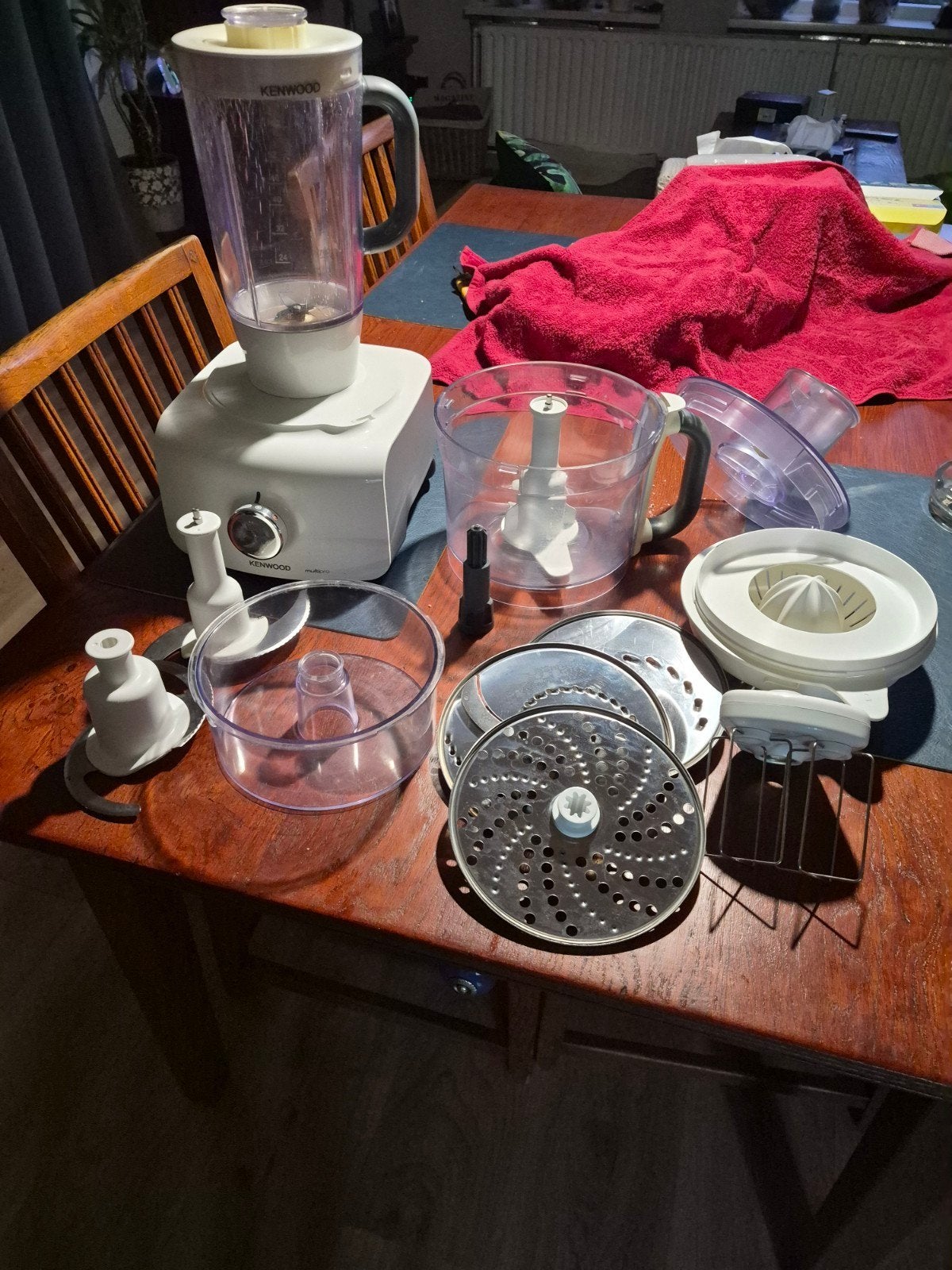 Kenwood Multipro FDP60 Foodprocessor - 1000W met accessoires, Witgoed en Apparatuur, 2 tot 3 liter, Ophalen of Verzenden, Gebruikt