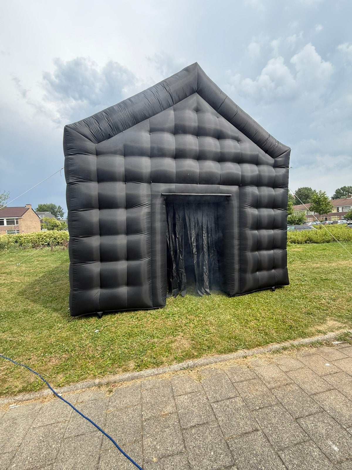 Disco tent te huur, Tuin en Terras, Partytenten, Ophalen of Verzenden, Zo goed als nieuw, Minder dan 5 meter