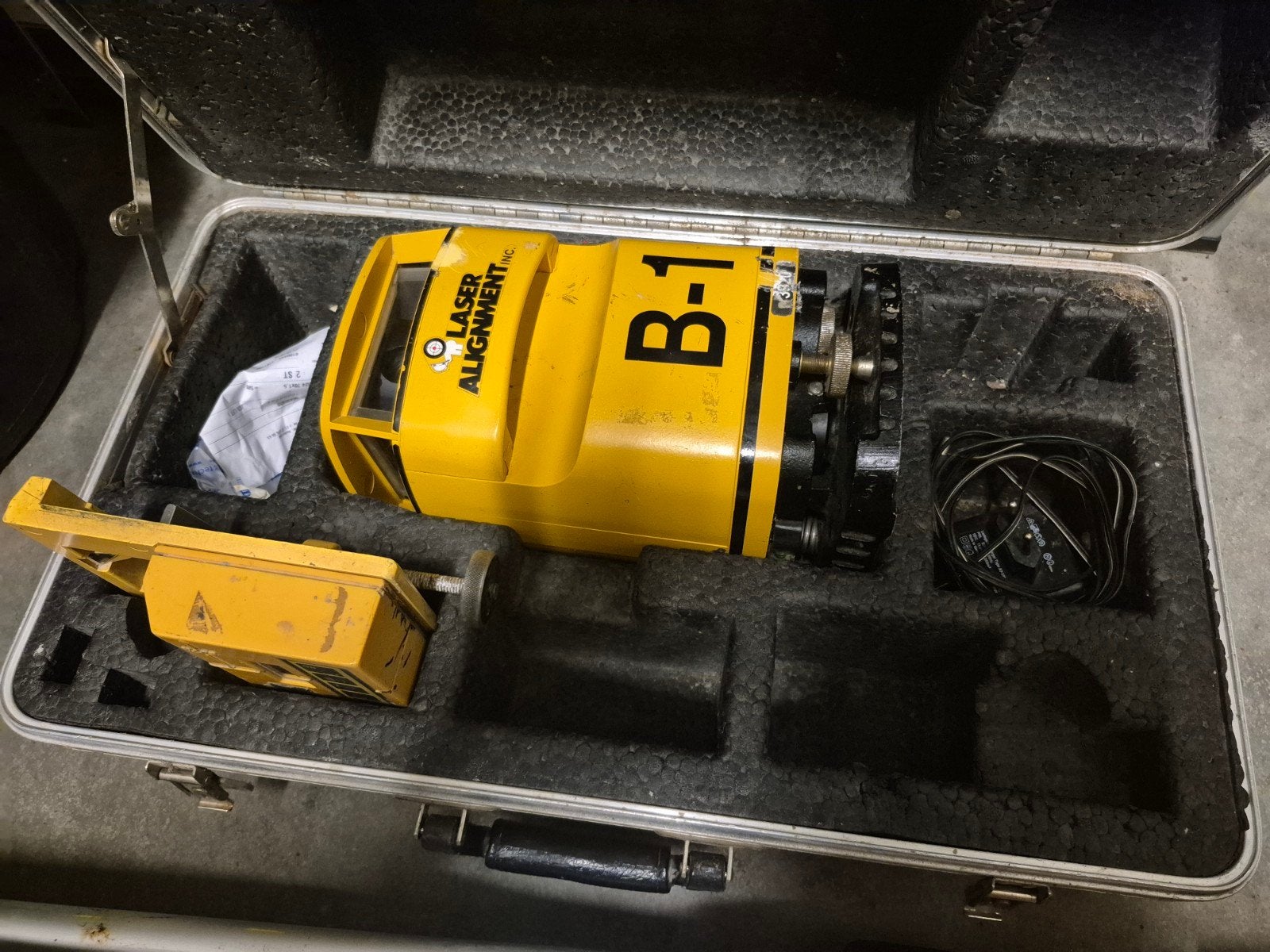 Laser Alignment Laser Beacon 3900 bouwlaser set, Doe-het-zelf en Verbouw, Ophalen, Gebruikt, Afstand