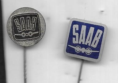 SAAB AUTO SPELDEN 2 STUKS, Verzamelen, Verzenden, Gebruikt, Transport, Speldje of Pin