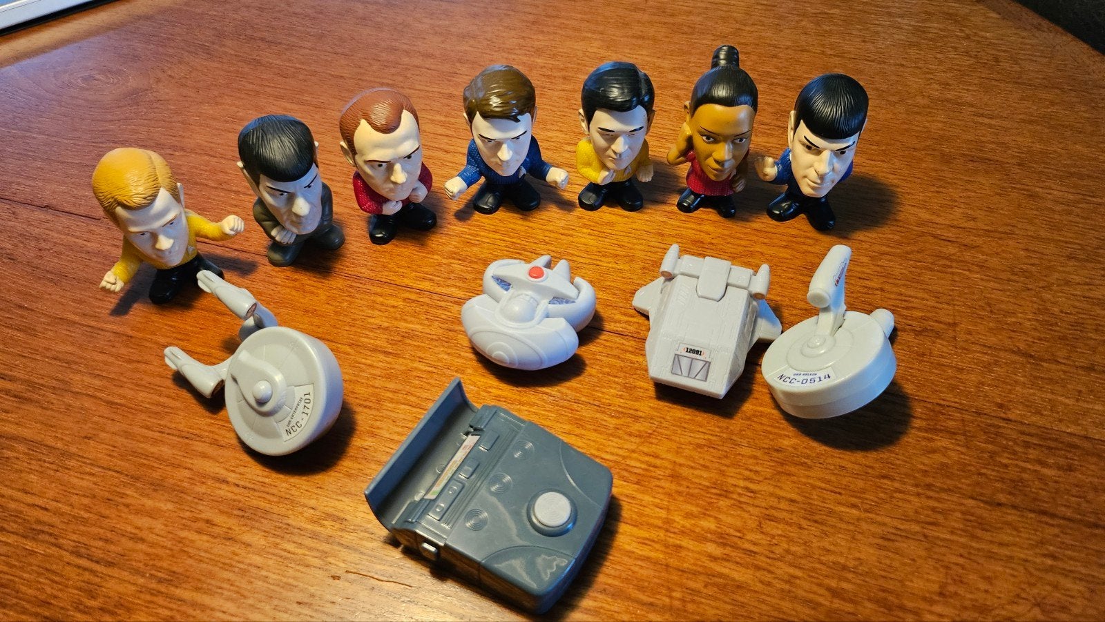 Star Trek figuren en schepen met geluid., Ophalen of Verzenden, Gebruikt