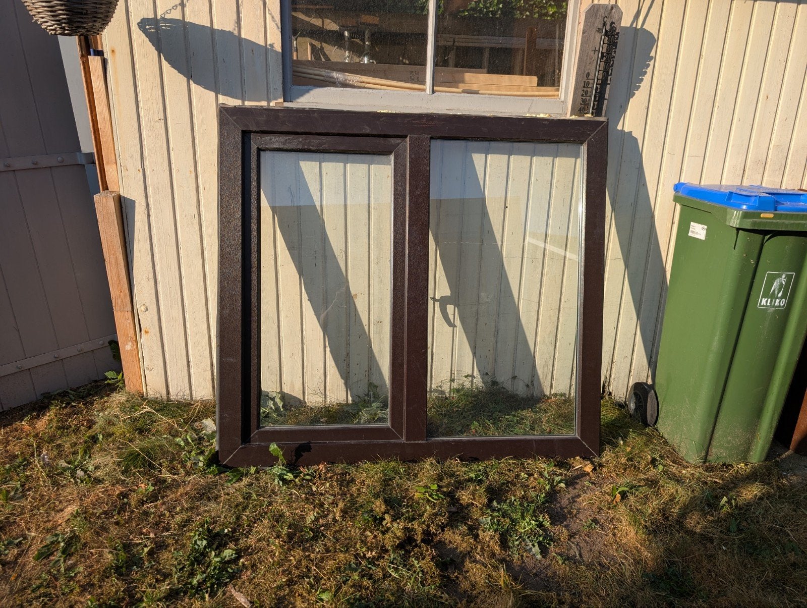 Kunststof kozijn met draai-kiepraam en dubbel glas, Ophalen, Gevelraam of Ruit, Gebruikt, 120 tot 160 cm