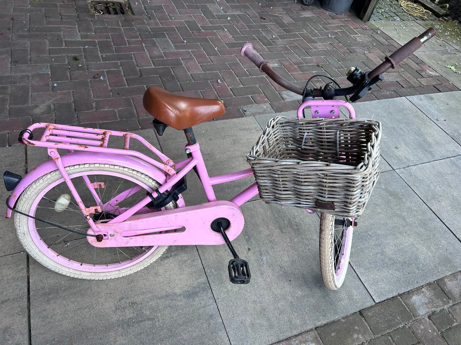 Roze meisjesfiets 20 inch, Fietsen en Brommers, Ophalen, Zo goed als nieuw, Terugtraprem, 20 inch
