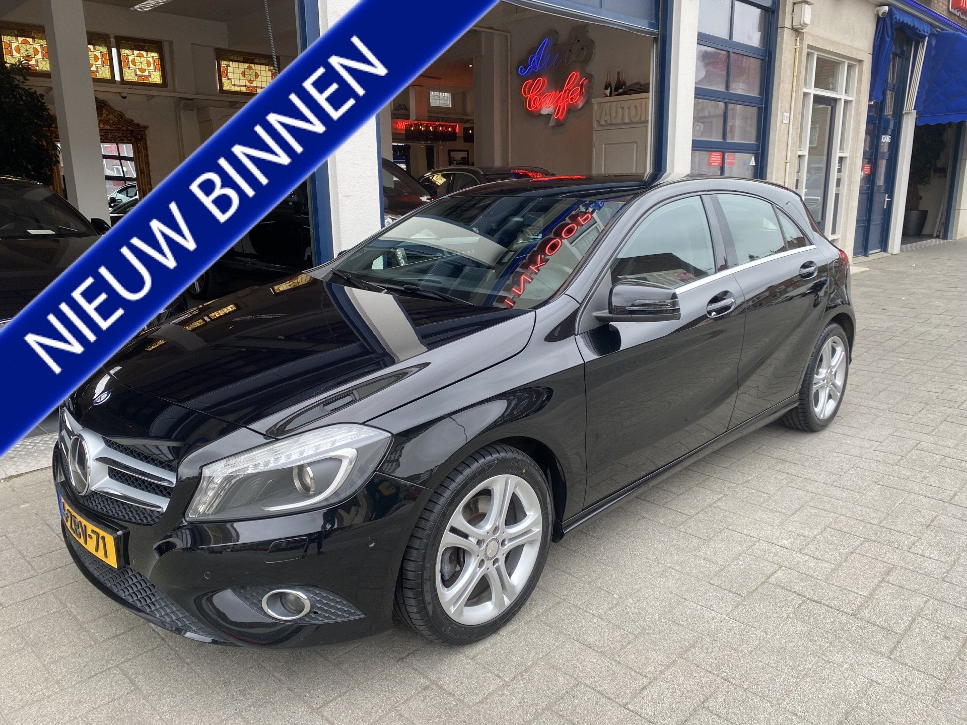 Mercedes-Benz A-Klasse 180 Prestige Comfort NAVI/TELEFOON/CL, Auto's, Gebruikt, 4 cilinders, Geïmporteerd, 695 kg