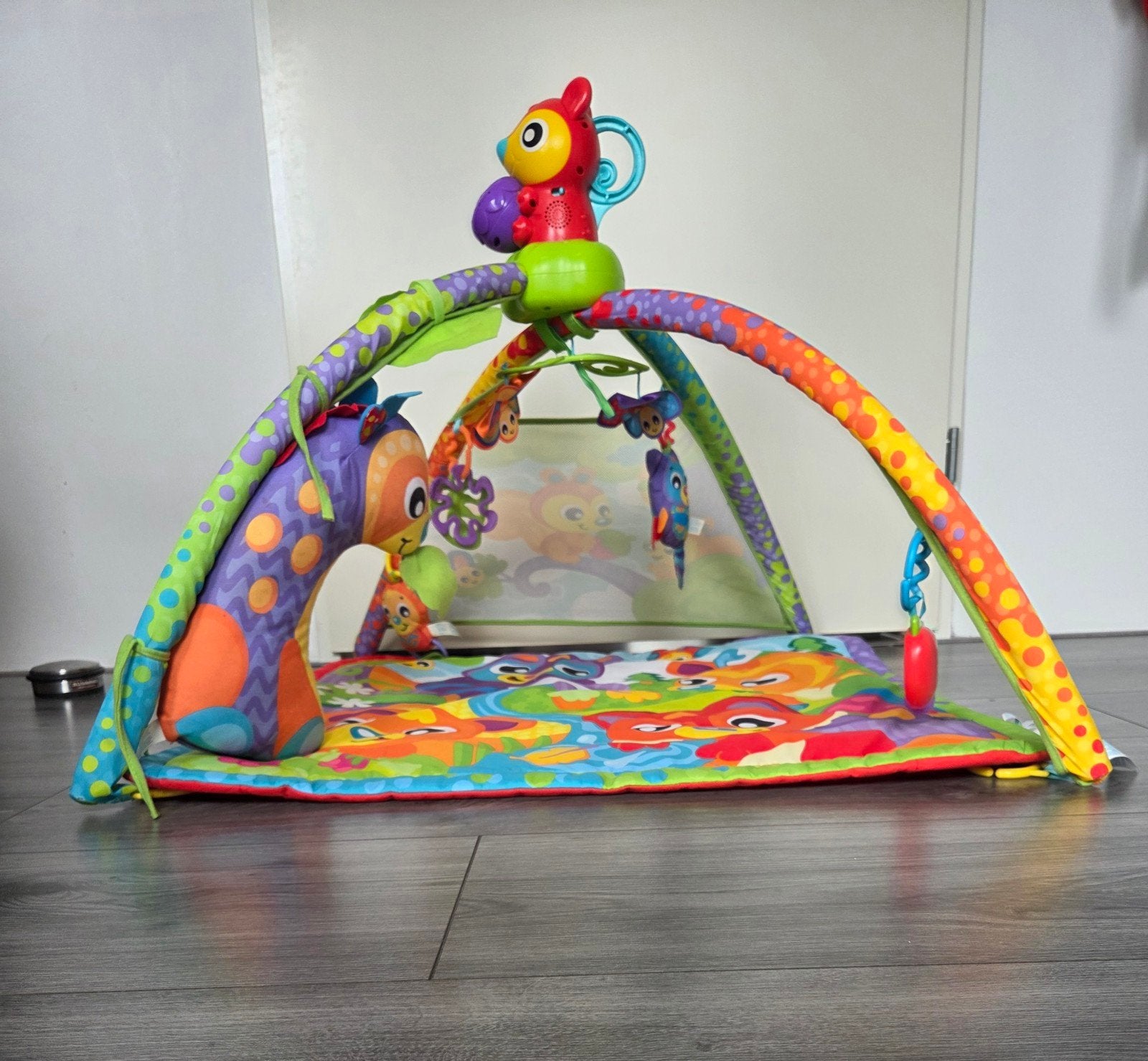 Speelkleed met babygym en speeltjes - Zo goed als nieuw, Ophalen, Zo goed als nieuw, Speelkleed
