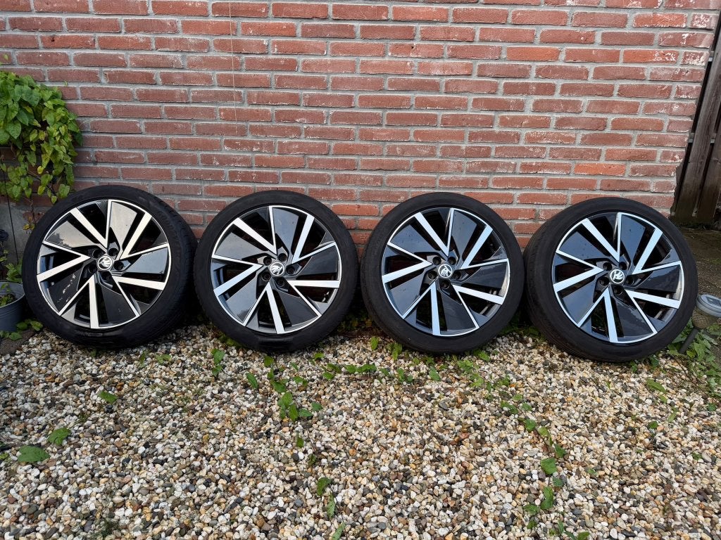lichtmetalen velgen 18” voor Skoda Scala, Auto-onderdelen, Ophalen, 18 inch, Gebruikt, Banden en Velgen