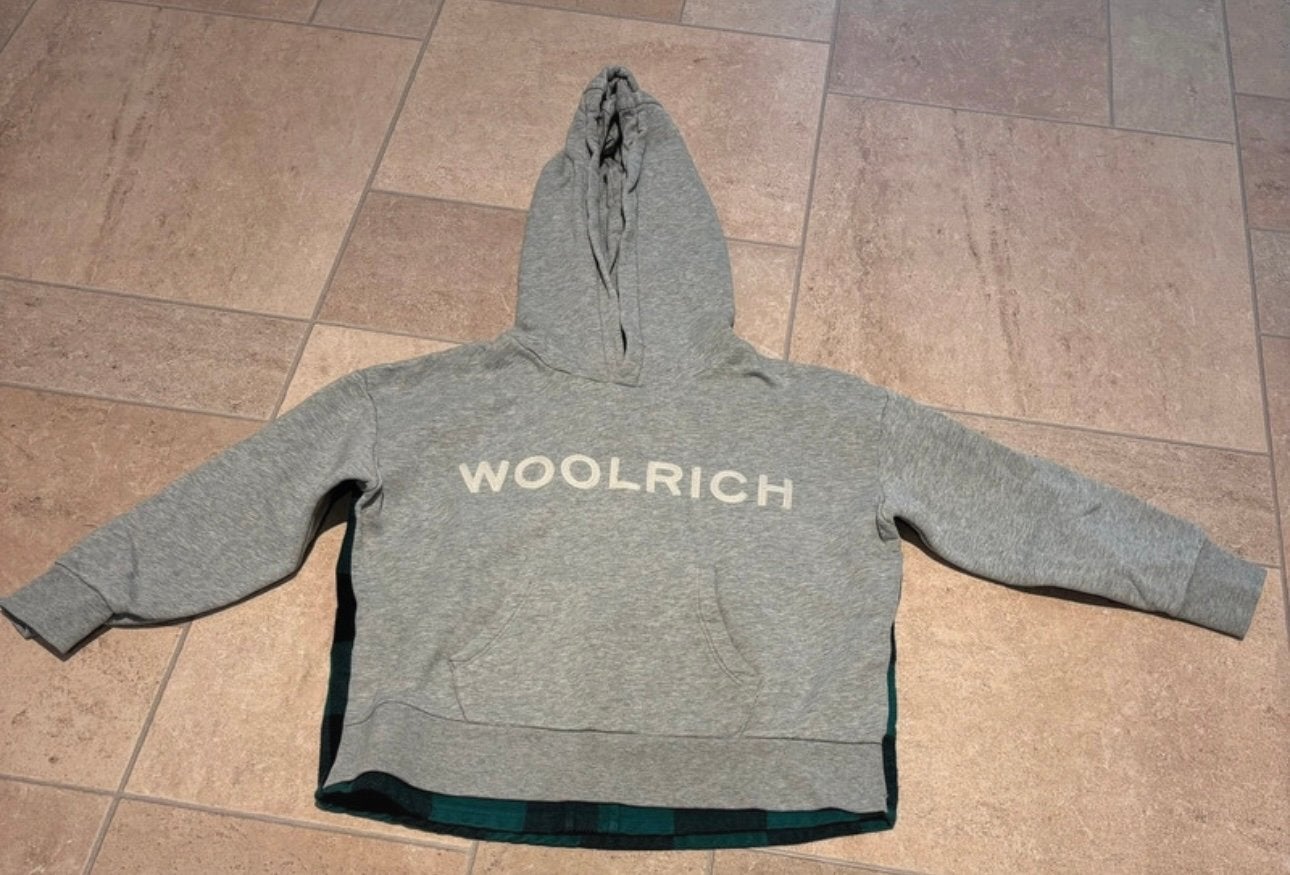 Woolrich hoodie maat 116 orgineel, Ma, Trui of Vest, Ophalen of Verzenden, Zo goed als nieuw