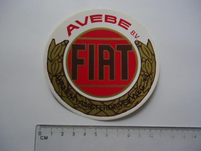 sticker oud FIAT krans race rally logo AVEBE Arnhem oldtimer, Verzenden, Zo goed als nieuw, Bedrijf of Vereniging