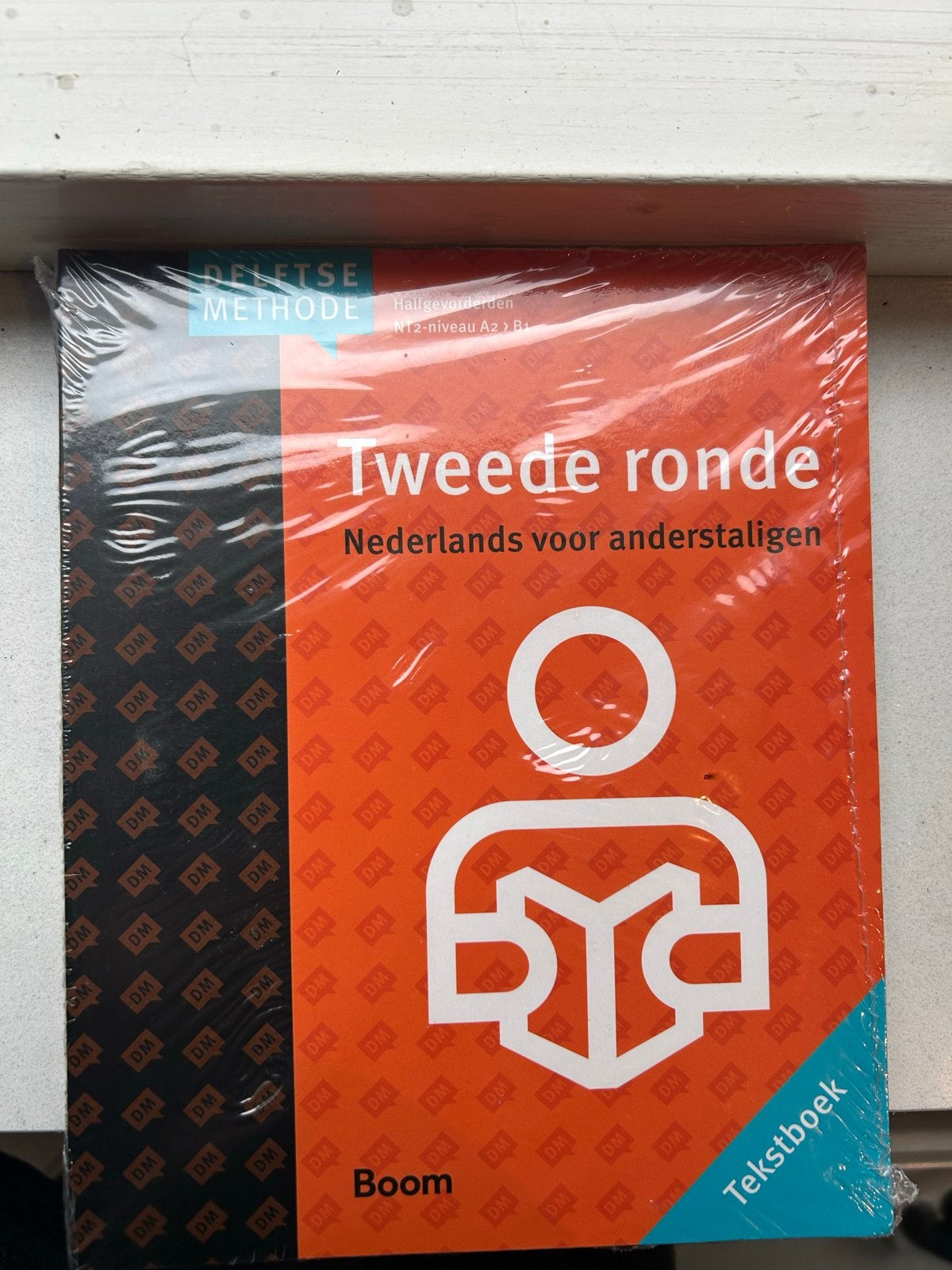 Tweede ronde: Nederlands voor anderstaligen (Tekstboek), Verzenden, Nieuw, Non-fictie