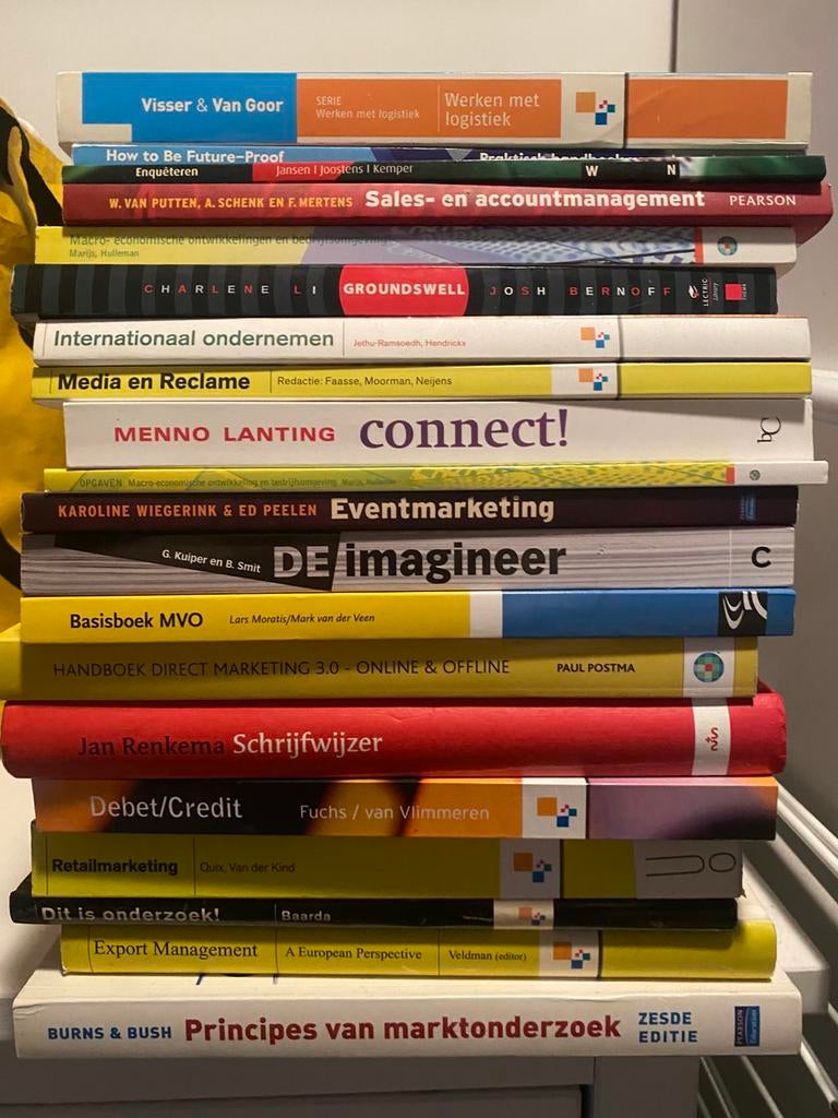 Boekenset 20stuks marketing economie commercieel socialmedia, Boeken, Ophalen of Verzenden, Zo goed als nieuw, Economie en Marketing