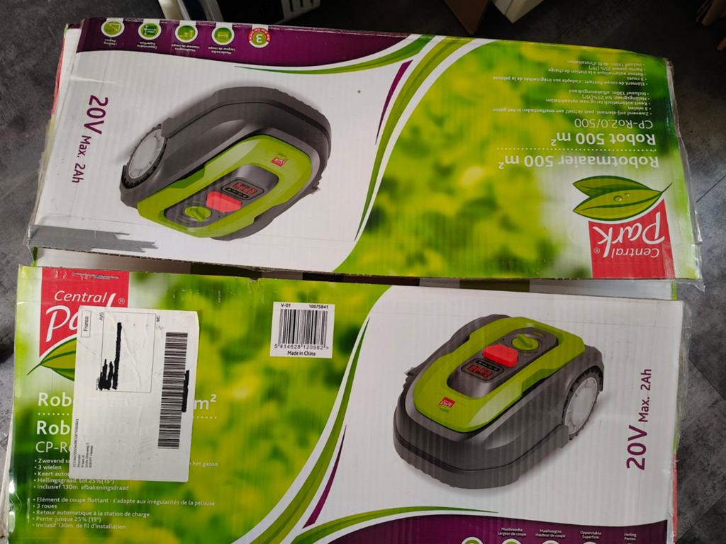Central Park Robotmaaier 500 m² - Nieuw in doos, Ophalen of Verzenden, Nieuw, Minder dan 20 cm