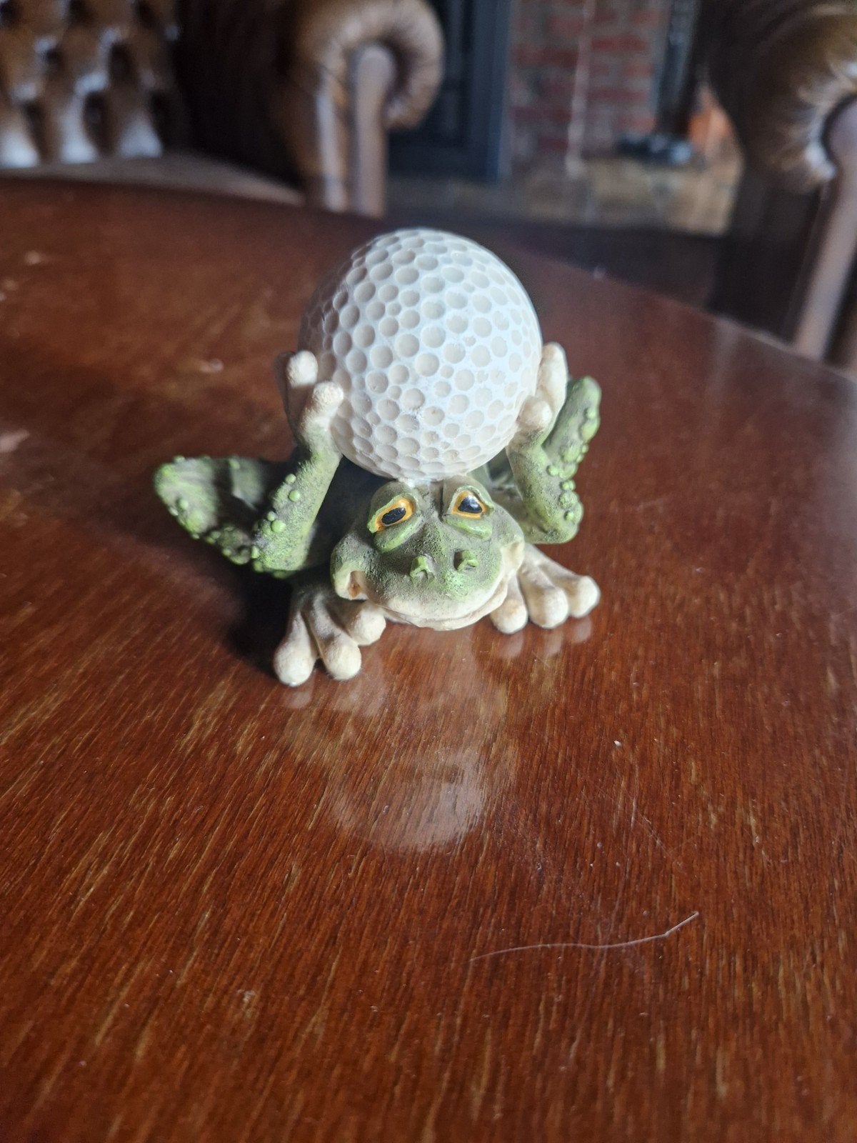 Kikker met golfbal, Ophalen of Verzenden, Zo goed als nieuw, Dier