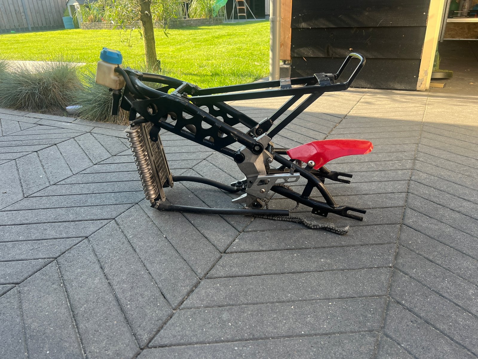 Blata B1 Minibike frame watergekoeld incl radiateur/kappen, Fietsen en Brommers, Minibikes, Midibikes en Pitbikes, Ophalen, Zo goed als nieuw