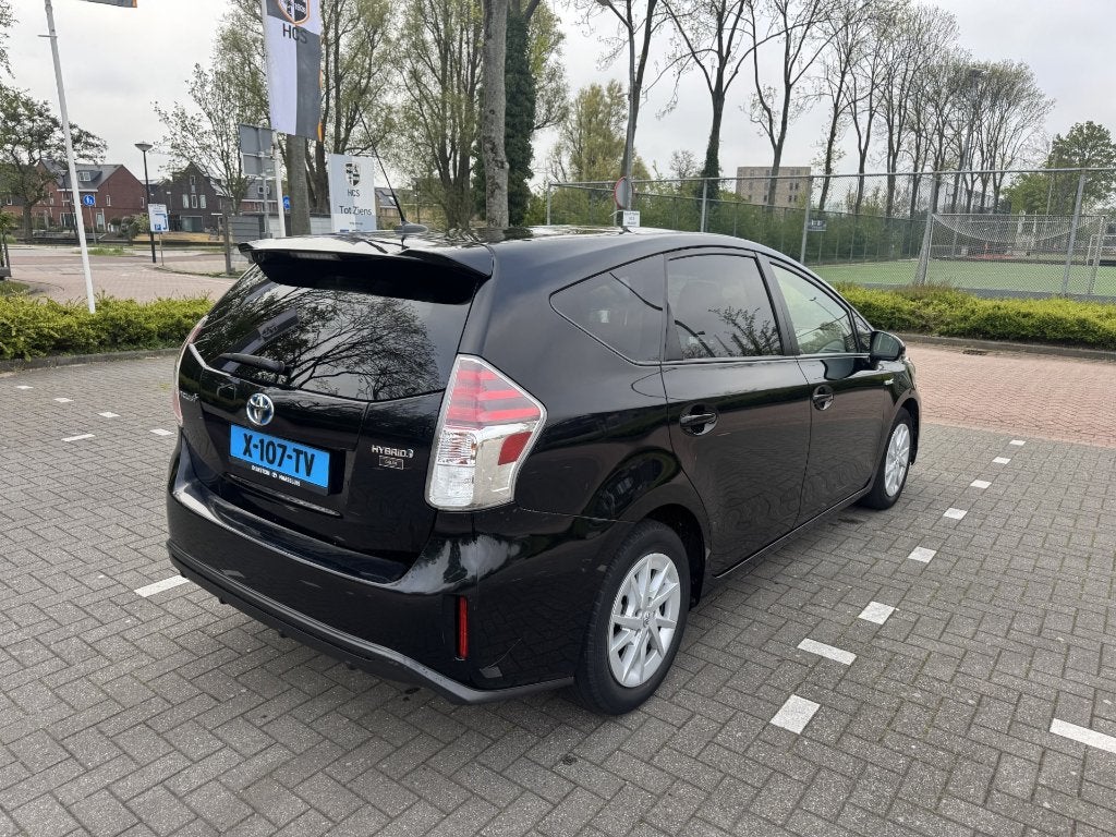Toyota Prius 1.8 Hybrid 136pk Aut 2020 Zwart, Auto's, Toyota, Euro 6, 4 cilinders, Zwart, Leder