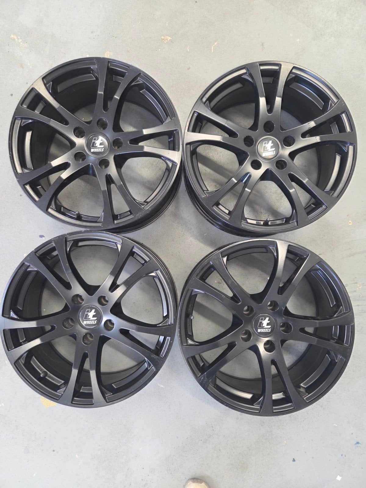 it wheels velgen, Ophalen, Gebruikt, Velg(en), 17 inch