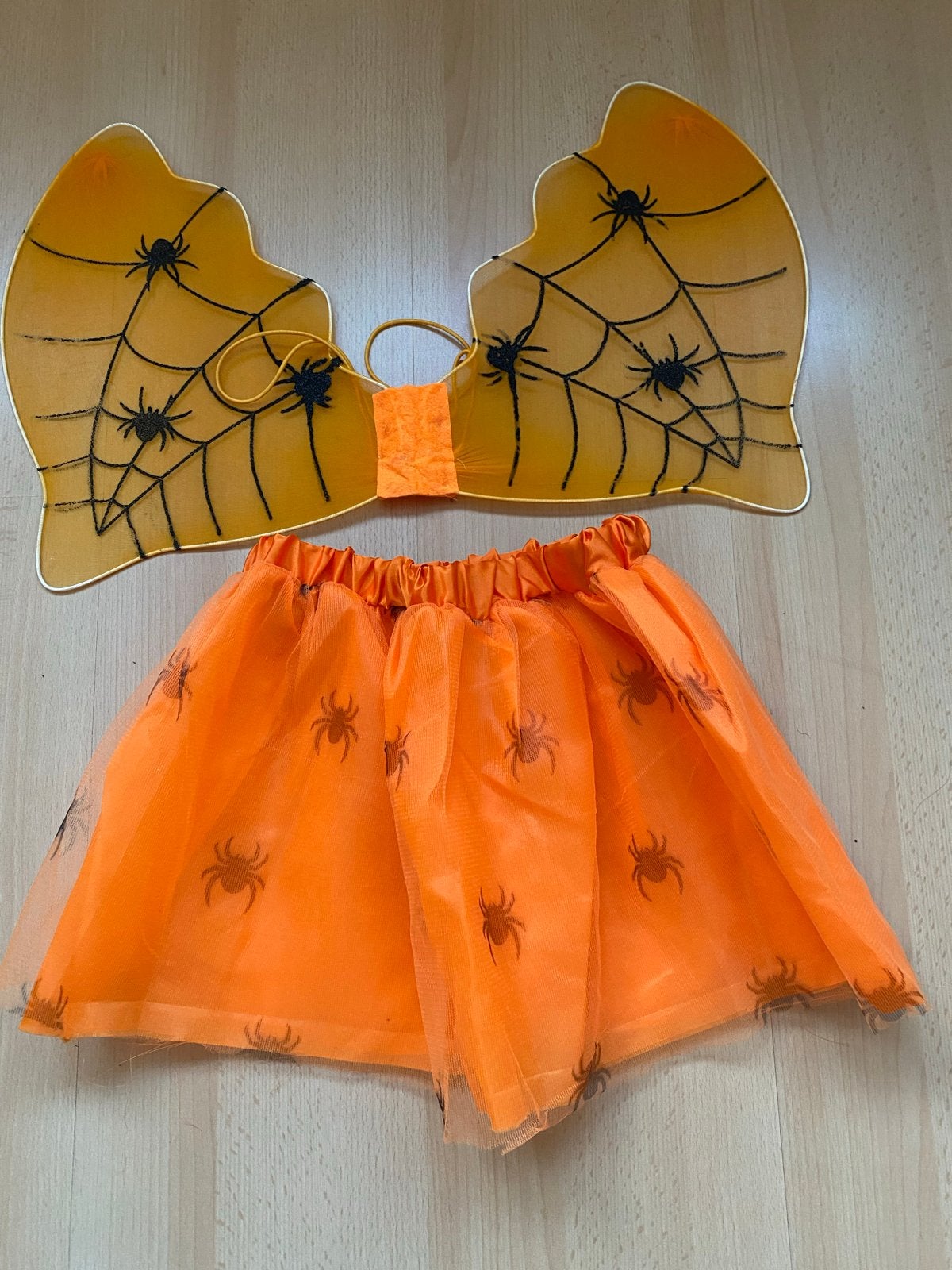 Halloween spinnen kostuum met vleugels en rokje - Nieuw, Ophalen of Verzenden, Nieuw, Kostuum, Halloween of Griezel