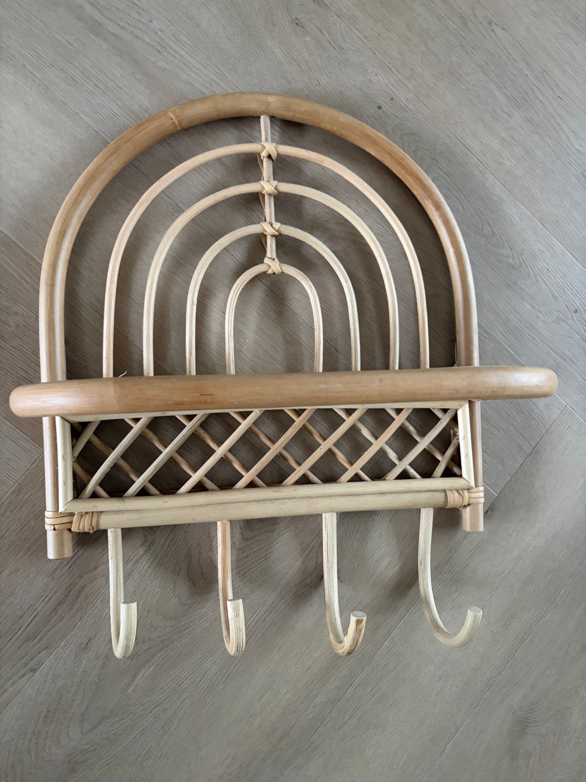 Rotan kapstok/wandrek met plank en haken, Huis en Inrichting, Wandkapstok, Ophalen of Verzenden, Zo goed als nieuw, Minder dan 100 cm