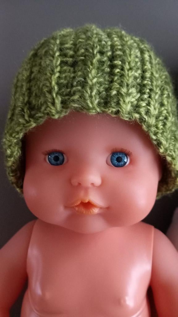 Gondas Creaties muts voor baby of pop gemêleerd groen.Cadeau, Jongetje of Meisje, Nieuw, Ophalen of Verzenden, Muts
