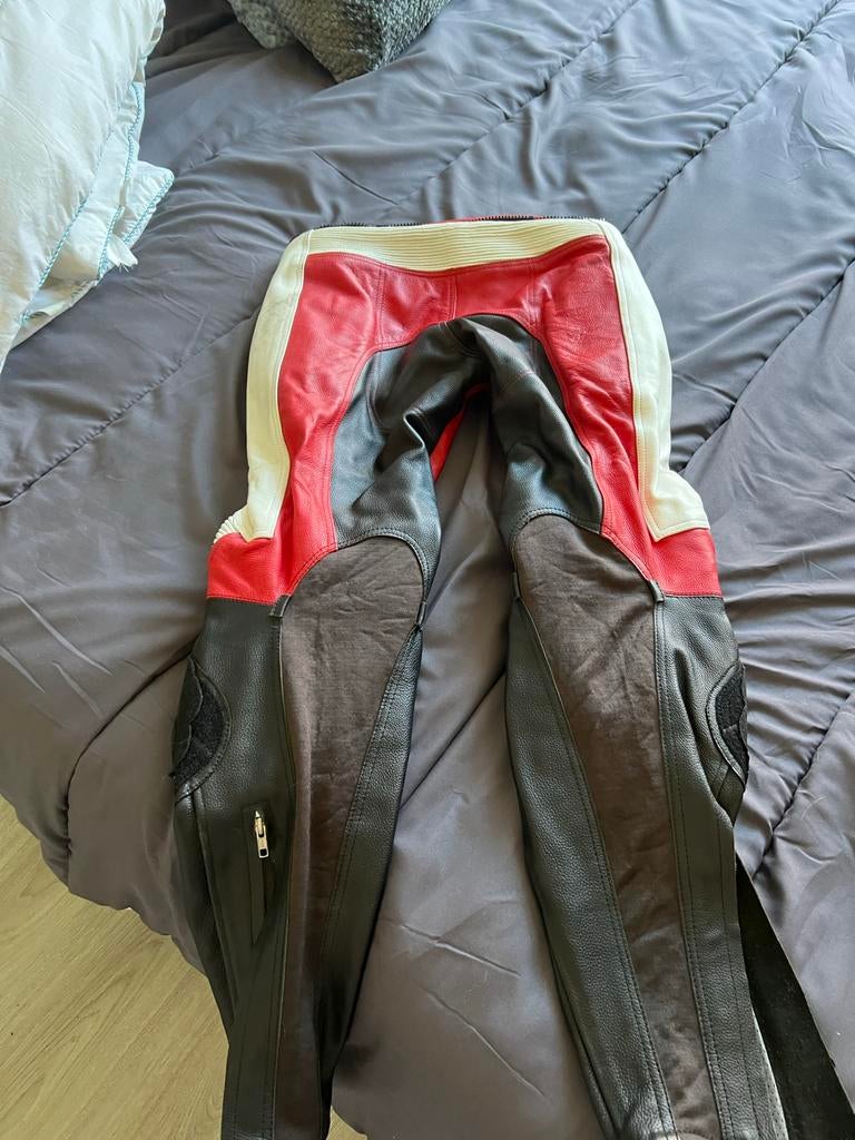 Motorbroek Restyle, maat 32, zo goed als nieuw, Ophalen, Tweedehands, Broek | leer