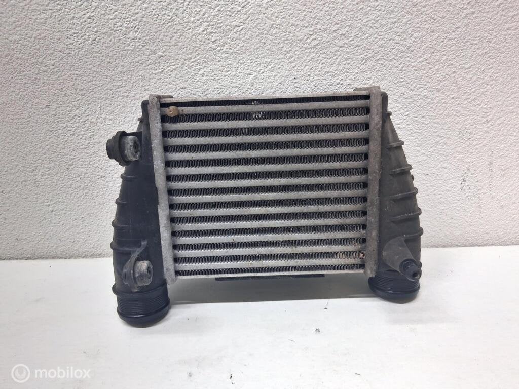 Intercooler R Seat Exeo 3R 2.0 TSI ('09-'13) 8E0145806Q, Gebruikt, Ophalen of Verzenden, Seat, Seat