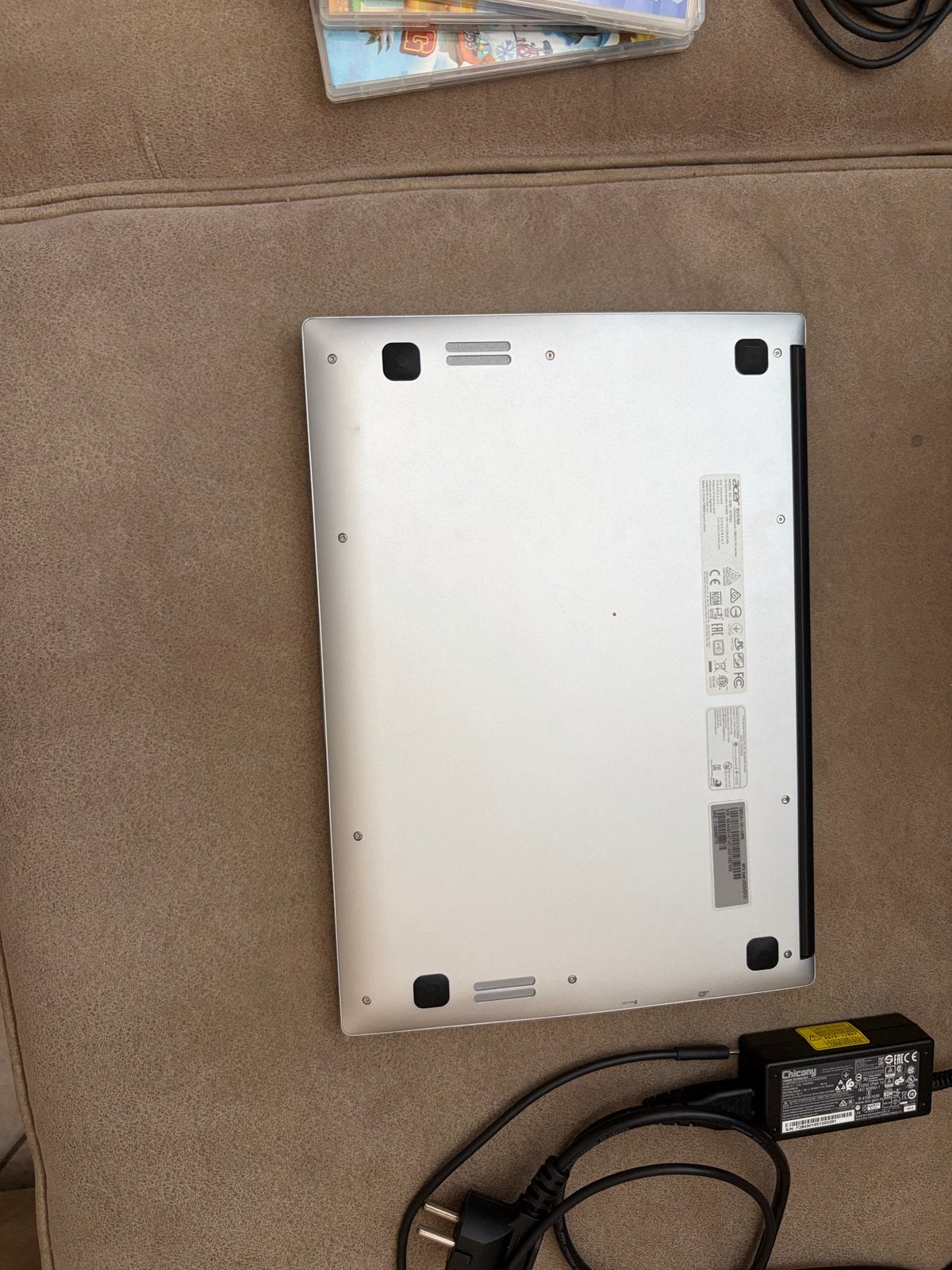 Acer Chromebook met hoes en oplader, Ophalen of Verzenden, Zo goed als nieuw, 14 inch, Qwerty