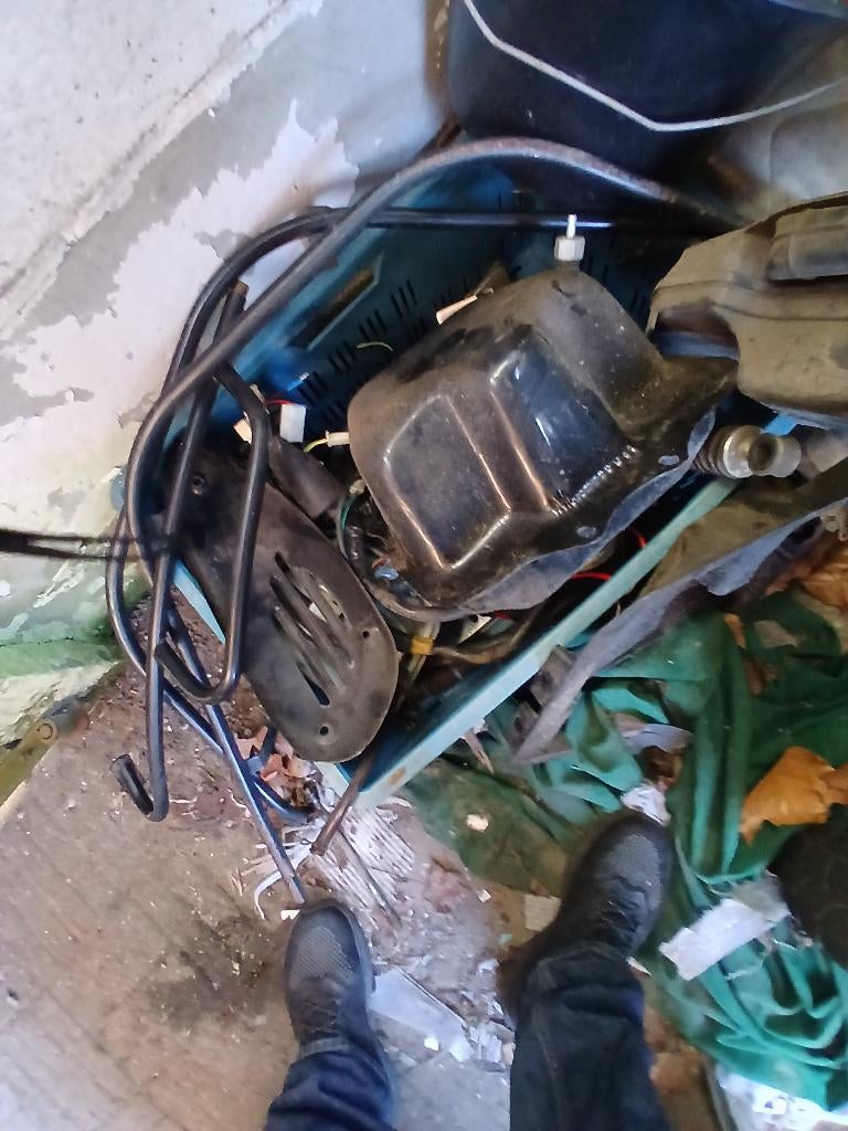 Te koop agm scooteronderdelen, Ophalen, Gebruikt, Overige typen, Overige merken