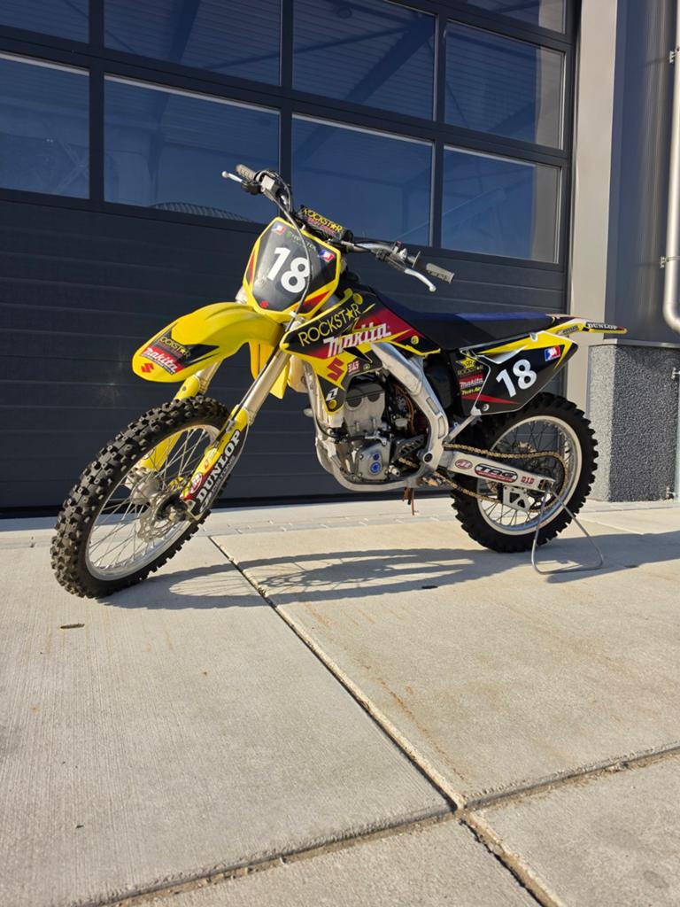 Suzuki RMZ 250 2009 - Nette Crossmotor, weinig uren!, Motoren, 250 cc, Gebruikt, Particulier, Crossmotor