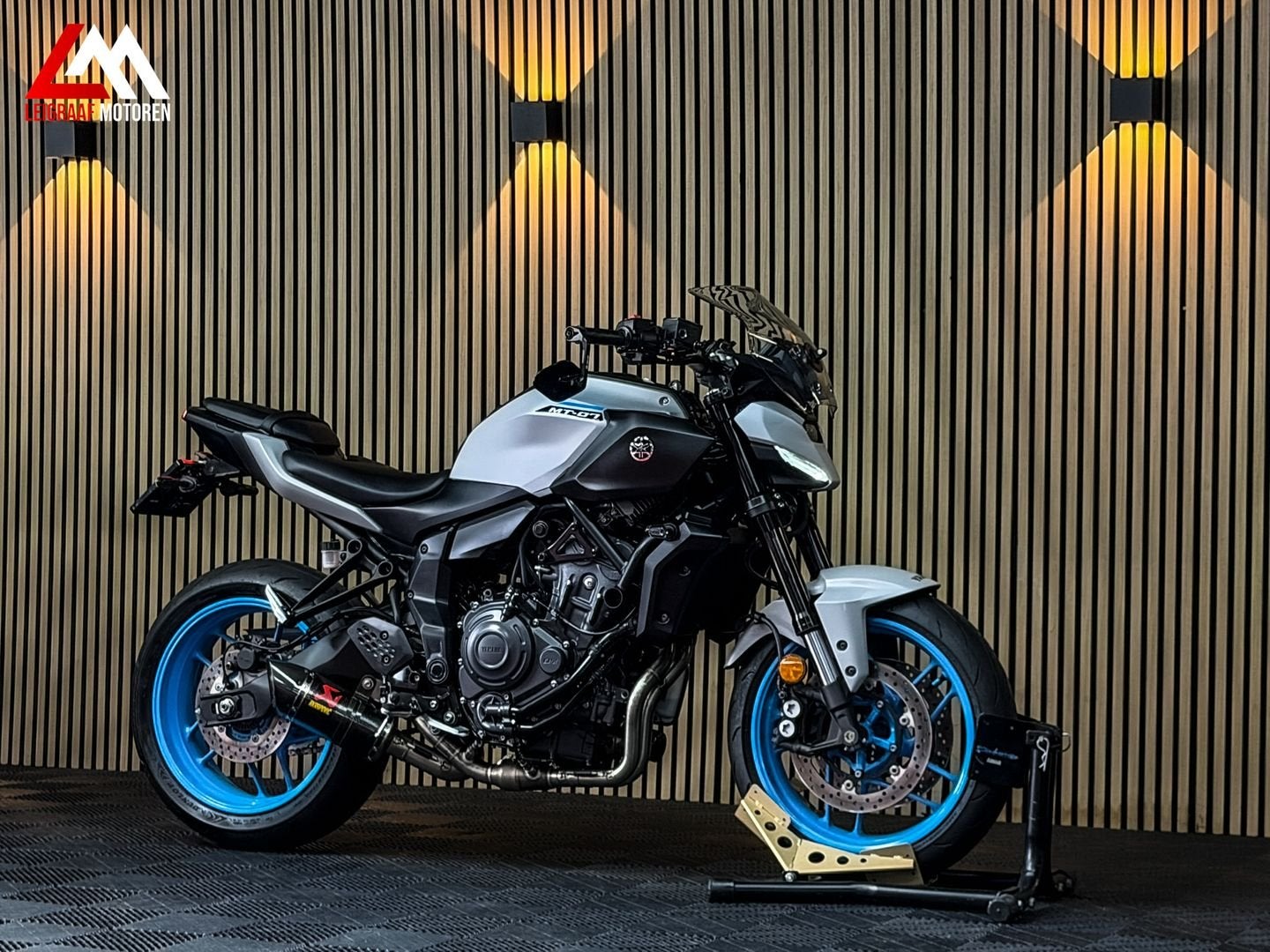 YAMAHA MT 07 - 2025 - Akrapovic - Gilles - A2 / 35KW, 2 cilinders, Bedrijf, Onbekend, YAMAHA