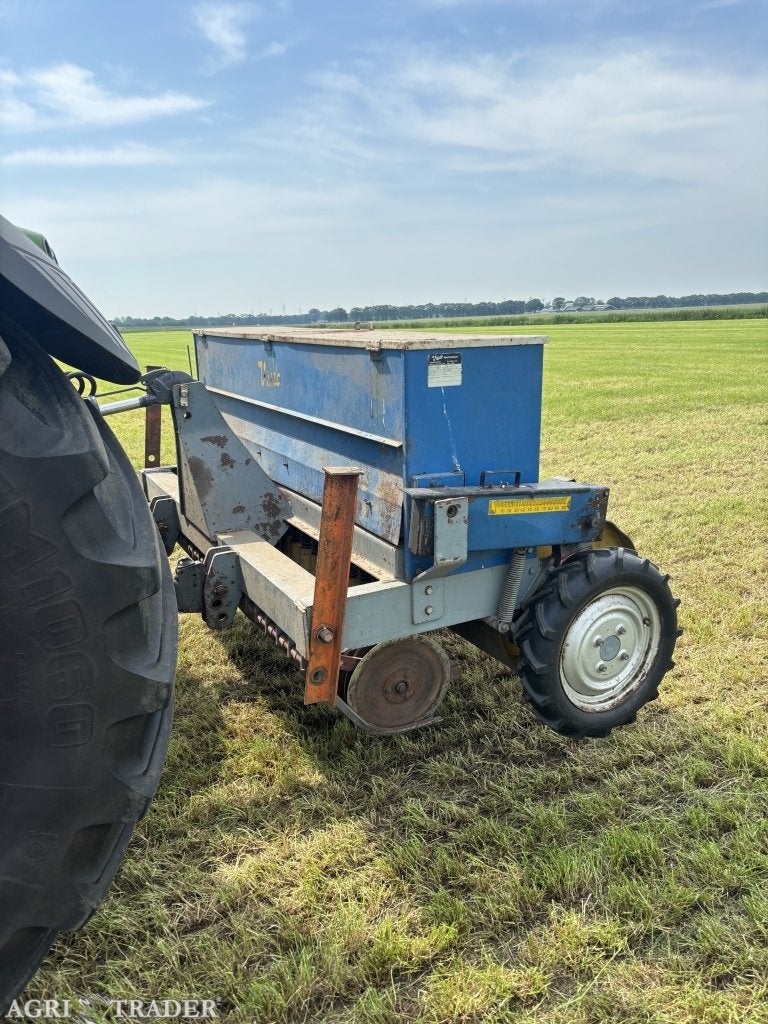 Vredo 2 meter doorzaaimachine, Zakelijke goederen, Ophalen, -, Veehouderij, Weidebouw