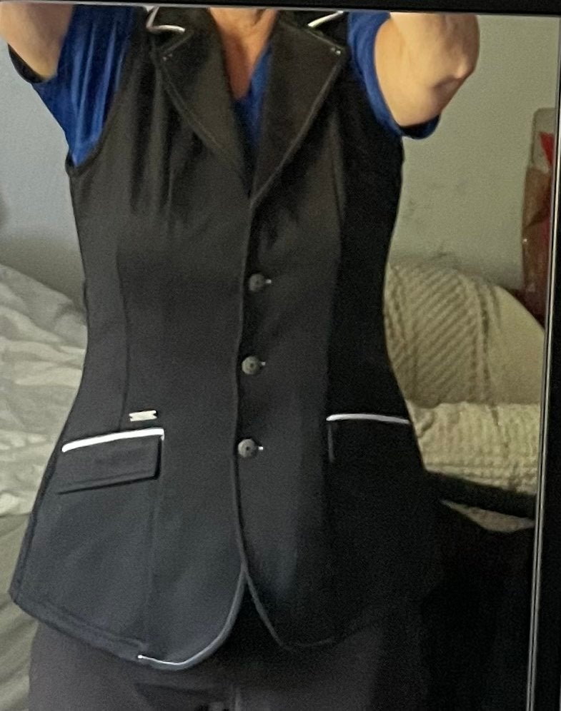 Wedstrijd rijgilet - mouwloos wedstrijdjasje mt 40, Dieren en Toebehoren, Ophalen of Verzenden, Zo goed als nieuw, Dressuur, Bovenkleding
