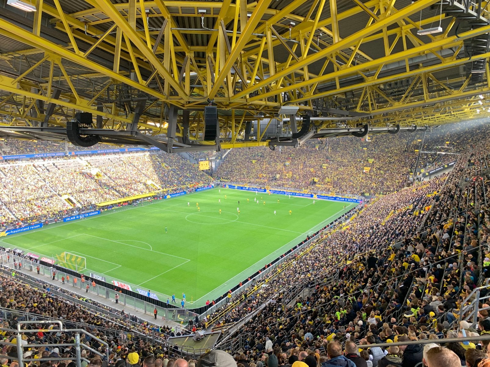 Borussia Dortmund - Villarreal tickets, Twee personen, September