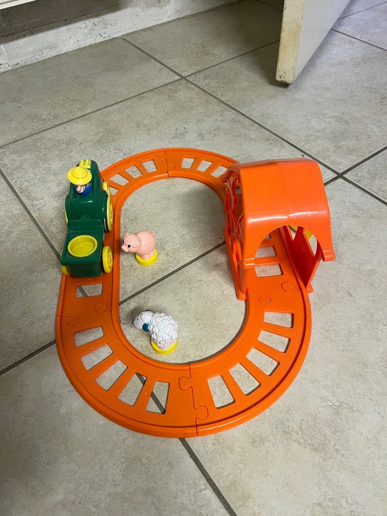Boerderij Treinset met Dieren en Boer - Leuk Speelgoed, Ophalen of Verzenden, Gebruikt, Rij- of Hobbelspeelgoed
