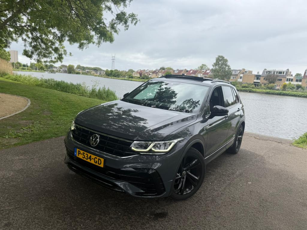Volkswagen Tiguan 1.5 TSI R-Line |Panoramadak | DSG | Camera, Auto's, Volkswagen, Particulier, Ophalen