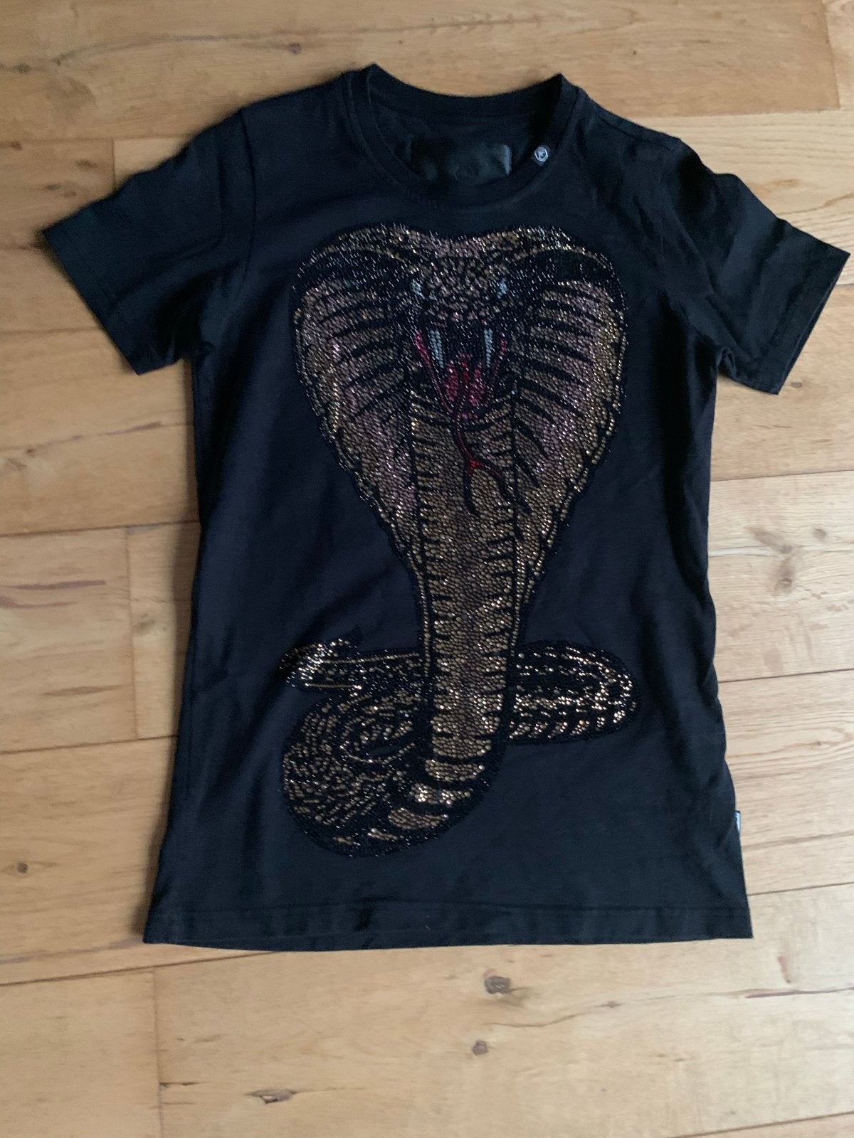 MOCOCO T-shirt met cobra print, Maat 38/40 (M), Zwart, Ophalen of Verzenden, Korte mouw