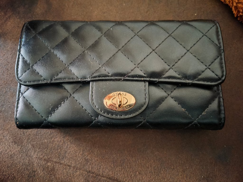 Guess zwarte portomonnee, Sieraden, Tassen en Uiterlijk, Portemonnees, Ophalen, Zo goed als nieuw, Zwart, Guess