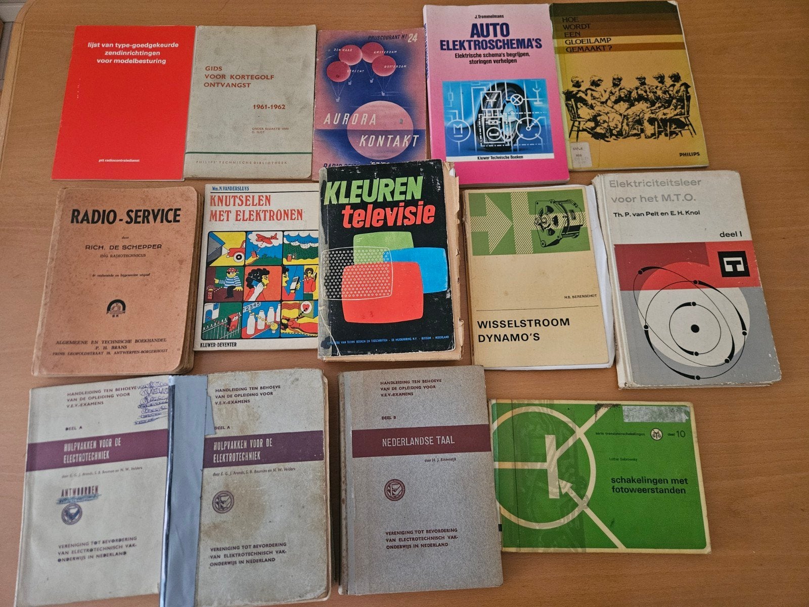 Collectie oude technische boeken - Elektrotechniek, Boeken, Techniek, Ophalen of Verzenden, Gelezen, Elektrotechniek, Diverse auteurs