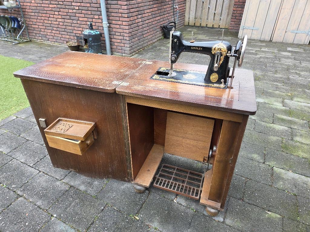 Simplex naaimachine met tafel/kastje vintage, Ophalen, Gebruikt