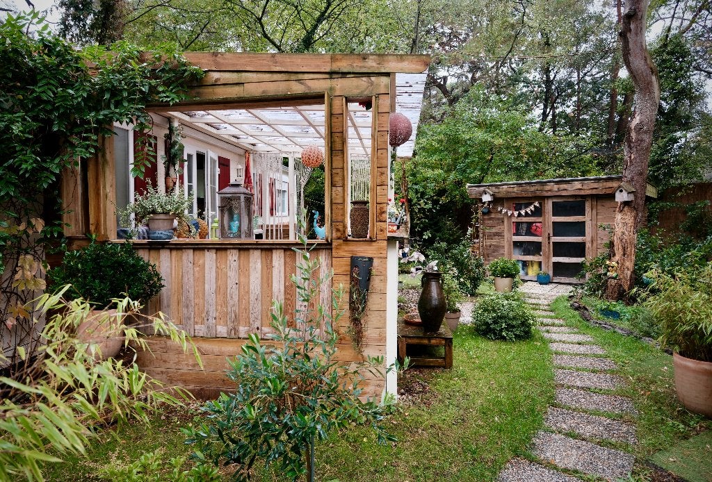 TE KOOP | Fijn chalet met ruim perceel - Bospark Bilthoven, In bos, 2 slaapkamers, Afwasmachine, Recreatiepark
