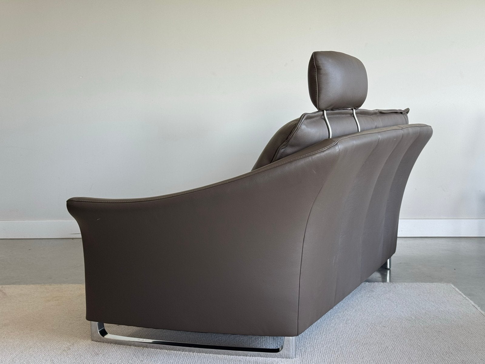Leolux Enora  2,5 zitsbank – als nieuw - leer - 198cm, X, 150 tot 200 cm, Tweepersoons, Ophalen of Verzenden