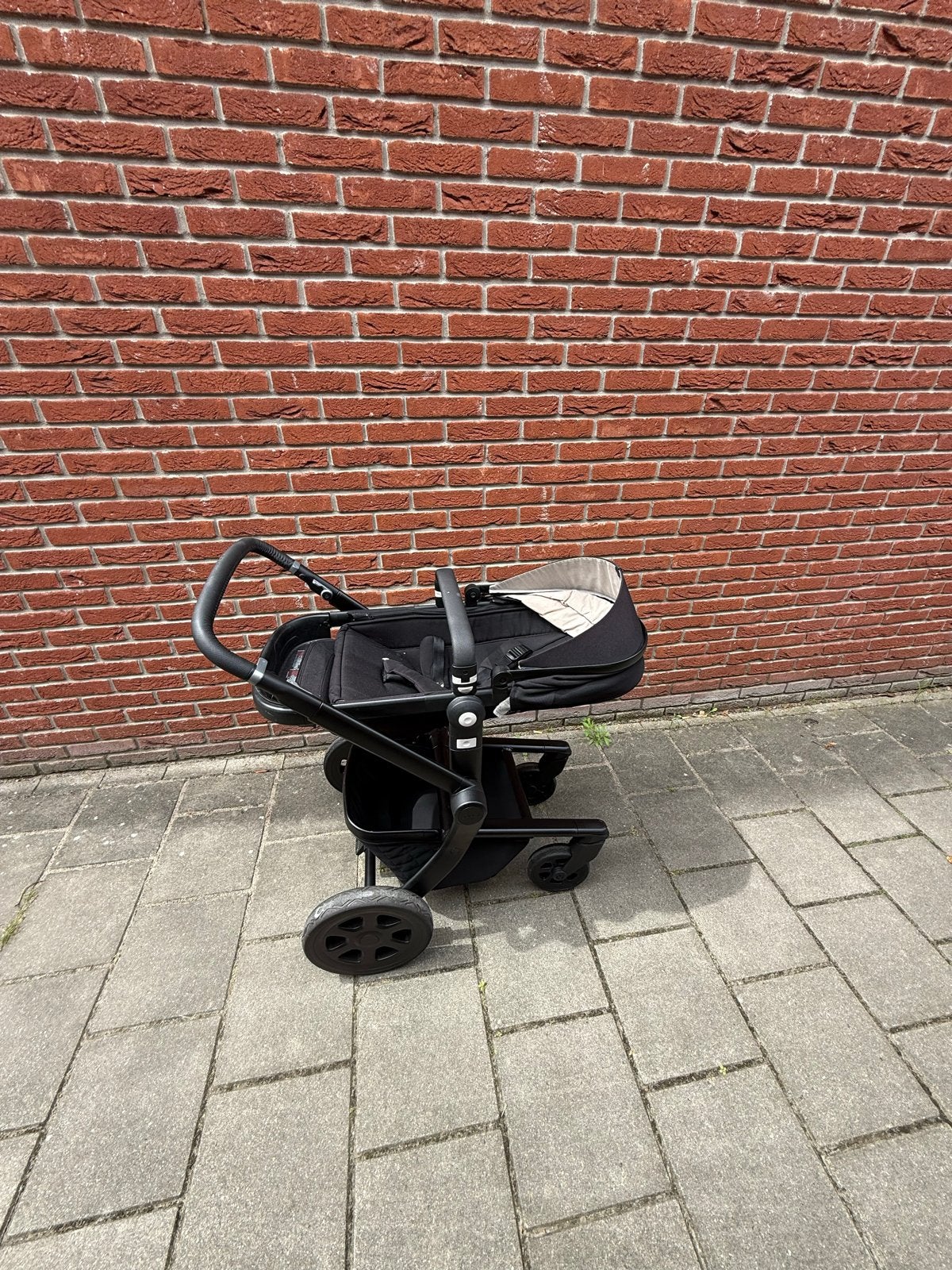 Joolz Day 3 kinderwagen - Zwart met beige kap, Ophalen, Gebruikt, Kinderwagen, Overige merken