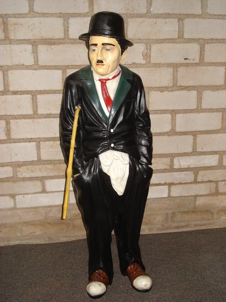 Charlie Chaplin Beeld  Groot  95 Cm Hoog met Wandelstok, Verzamelen, Beelden en Beeldjes, Zo goed als nieuw, Mens, Ophalen of Verzenden